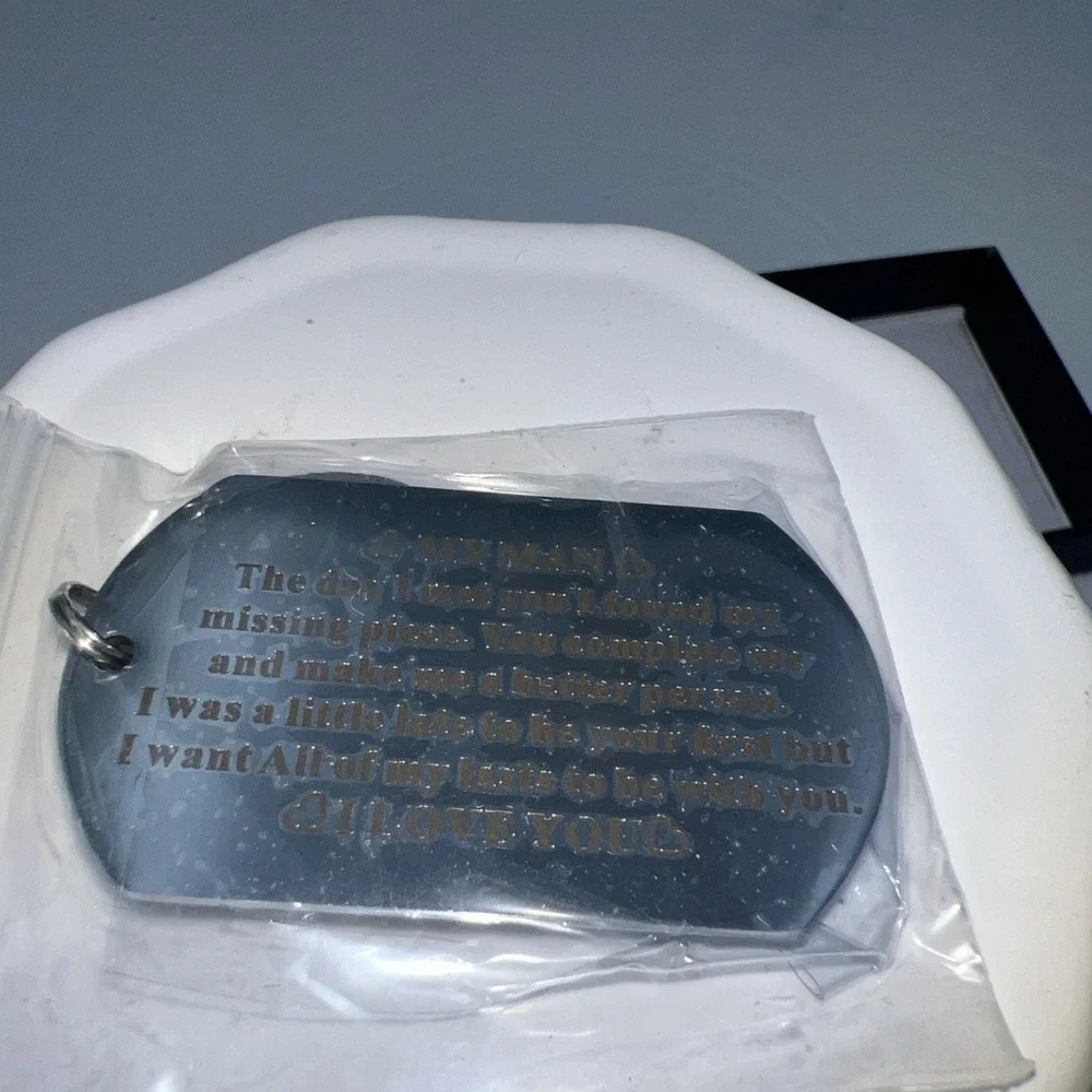 To My Man‎ You Complete Me And Make Me A Better Person Couple Gift Keychain